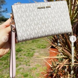 Michael Kors White Clutch with Gold Hardware